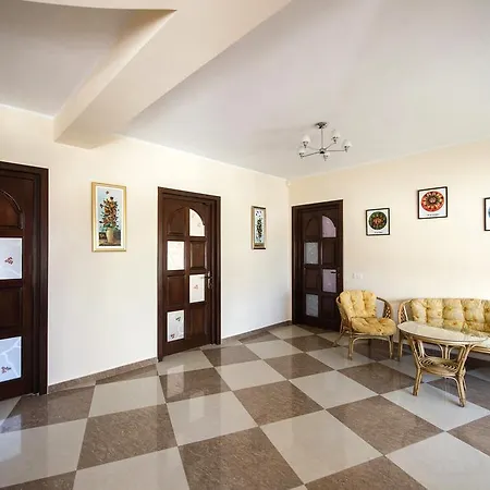 Six-Bedroom Villa - Amethyst Country house